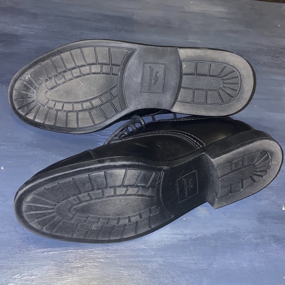 DOCKERS mens size 11.5 w dress shoes - Picture 6 of 6